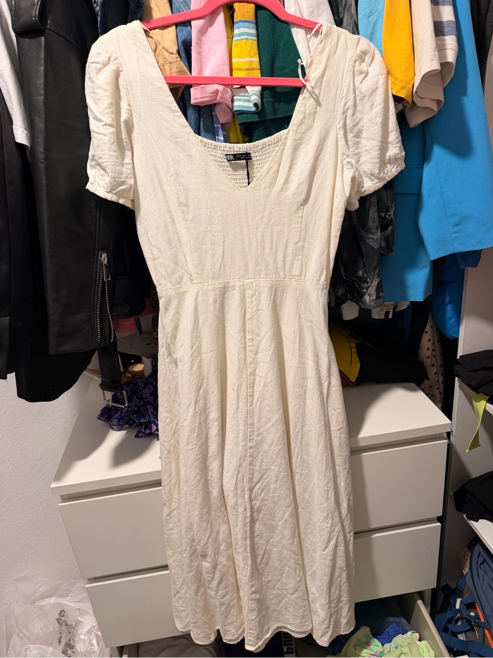Zara Women’s Cream V-Neck Midi Dress S